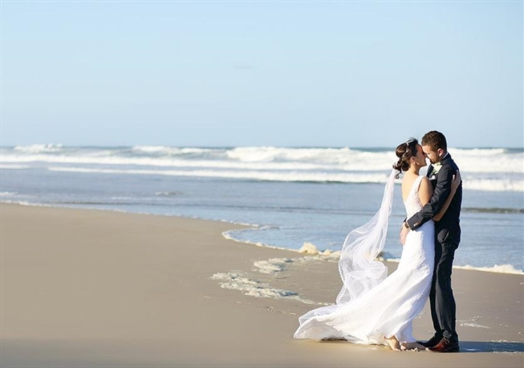 Wedding Venue - Mantra on Salt Beach 21 on Veilability