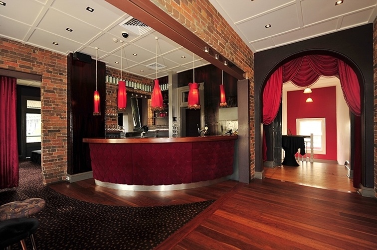 Wedding Venue - STORY BRIDGE HOTEL - The Martini Bar 3 on Veilability