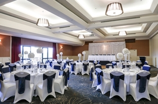 Wedding Venue - Mercure Gold Coast Resort - The Masters Ballroom 1 on Veilability